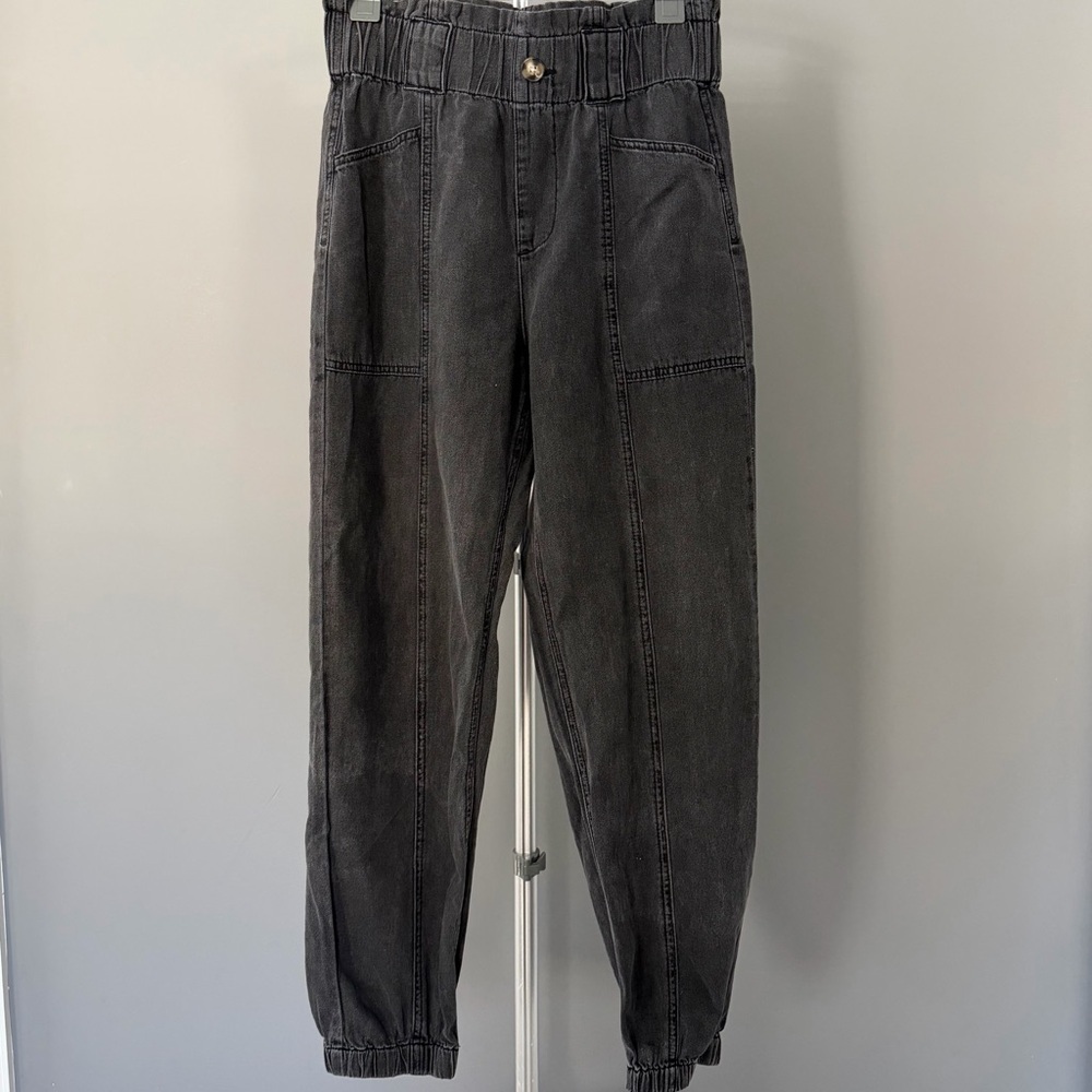 Forever 21 Denim Jogger Jeans